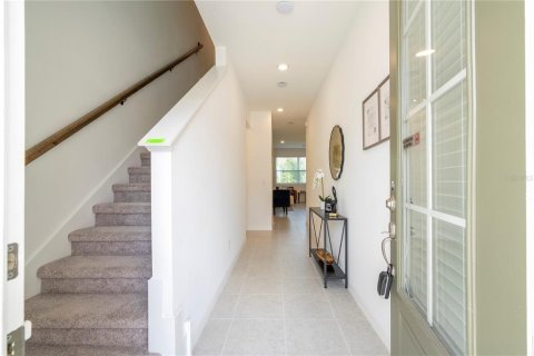 Townhouse in Davenport, Florida 3 bedrooms, 151.62 sq.m. № 2431098 - photo 6