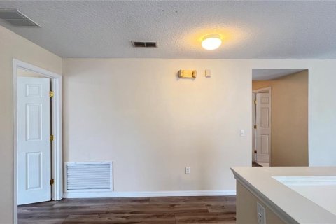 Villa ou maison à louer à Davenport, Floride: 5 chambres, 283.63 m2 № 2216400 - photo 27