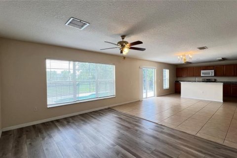 Villa ou maison à louer à Davenport, Floride: 5 chambres, 283.63 m2 № 2216400 - photo 20