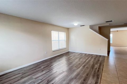 Villa ou maison à louer à Davenport, Floride: 5 chambres, 283.63 m2 № 2216400 - photo 10