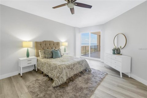 Condominio en venta en Saint Petersburg, Florida, 2 dormitorios, 221.48 m2 № 1826771 - foto 17