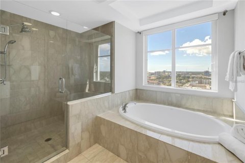 Condominio en venta en Saint Petersburg, Florida, 2 dormitorios, 221.48 m2 № 1826771 - foto 21
