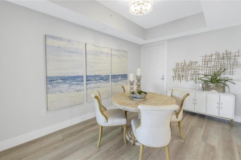 Condominio en venta en Saint Petersburg, Florida, 2 dormitorios, 221.48 m2 № 1826771 - foto 14