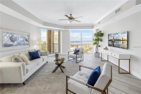 Condominio en venta en Saint Petersburg, Florida, 2 dormitorios, 221.48 m2 № 1826771 - foto 6