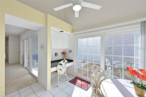 Villa ou maison à vendre à Bradenton, Floride: 3 chambres, 198.81 m2 № 2342015 - photo 15