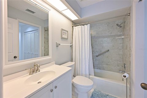 Villa ou maison à vendre à Bradenton, Floride: 3 chambres, 198.81 m2 № 2342015 - photo 21