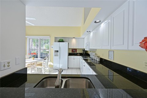 Villa ou maison à vendre à Bradenton, Floride: 3 chambres, 198.81 m2 № 2342015 - photo 11