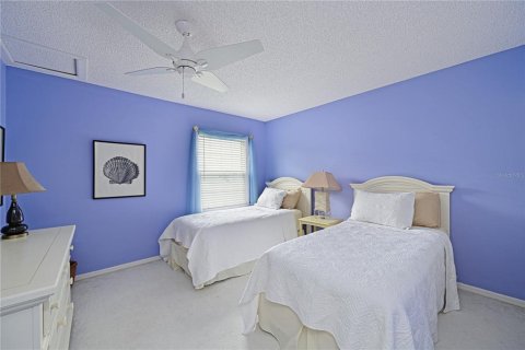 Villa ou maison à vendre à Bradenton, Floride: 3 chambres, 198.81 m2 № 2342015 - photo 25