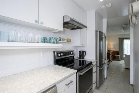 Touwnhouse à vendre à Ponce Inlet, Floride: 2 chambres, 110.55 m2 № 2095077 - photo 9