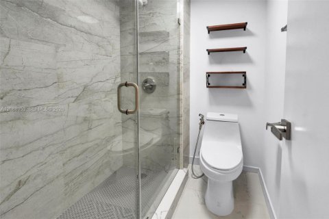 Copropriété à vendre à Weston, Floride: 2 chambres, 114.36 m2 № 2390166 - photo 22