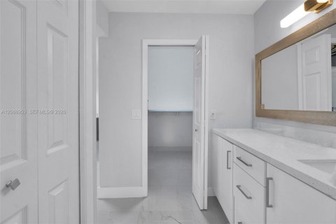 Copropriété à vendre à Weston, Floride: 2 chambres, 114.36 m2 № 2390166 - photo 20