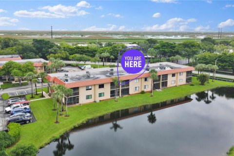 Copropriété à vendre à Weston, Floride: 2 chambres, 114.36 m2 № 2390166 - photo 26