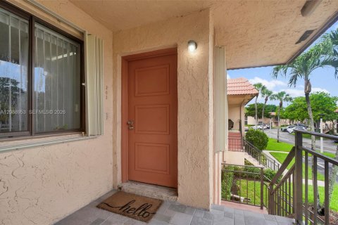 Copropriété à vendre à Weston, Floride: 2 chambres, 114.36 m2 № 2390166 - photo 5