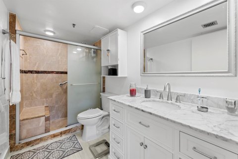 Condo in Boca Raton, Florida, 2 bedrooms  № 2169661 - photo 13