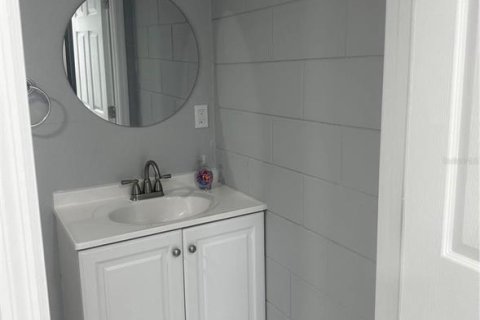 Appartement à louer à Tampa, Floride: 1 chambre, 60.39 m2 № 2424132 - photo 4