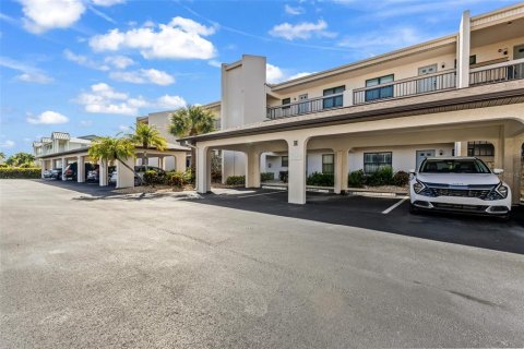 Condo in Punta Gorda, Florida, 2 bedrooms  № 2395869 - photo 6
