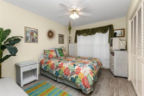 Condo in Punta Gorda, Florida, 2 bedrooms  № 2395869 - photo 23