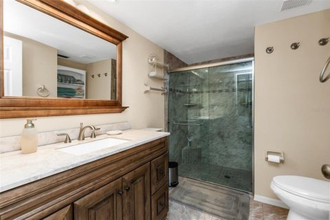 Condo in Punta Gorda, Florida, 2 bedrooms  № 2395869 - photo 22