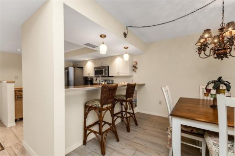 Condo in Punta Gorda, Florida, 2 bedrooms  № 2395869 - photo 13