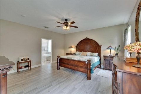 Купить виллу или дом в Тампа, Флорида 11 комнат, 347.73м2, № 1777544 - фото 23