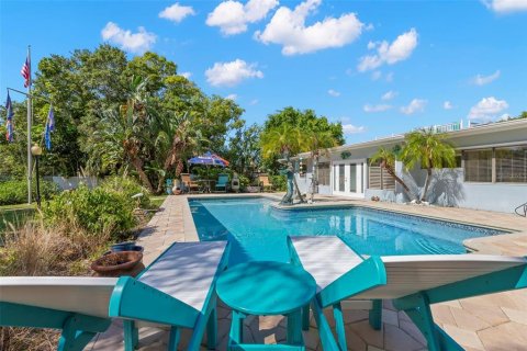 Casa en venta en Palm Harbor, Florida, 3 dormitorios, 209.12 m2 № 2150883 - foto 16