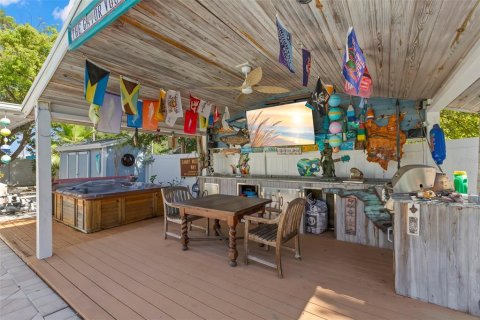 Casa en venta en Palm Harbor, Florida, 3 dormitorios, 209.12 m2 № 2150883 - foto 20