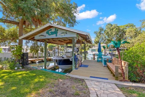 Casa en venta en Palm Harbor, Florida, 3 dormitorios, 209.12 m2 № 2150883 - foto 6