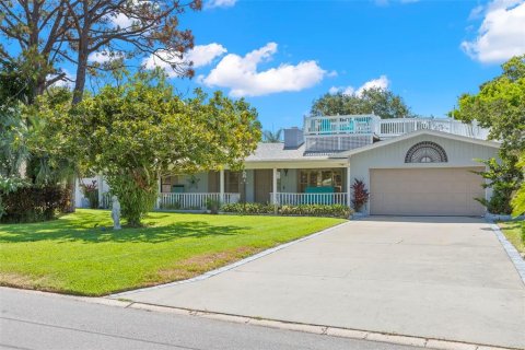 Casa en venta en Palm Harbor, Florida, 3 dormitorios, 209.12 m2 № 2150883 - foto 28