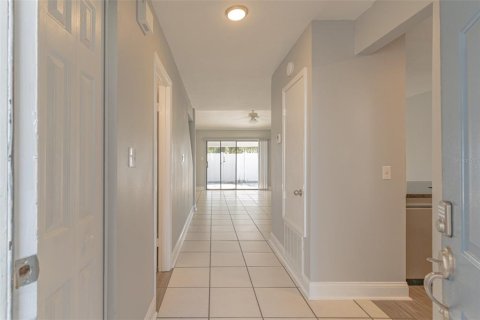 Copropriété à vendre à Orlando, Floride: 2 chambres, 114.27 m2 № 2388331 - photo 2