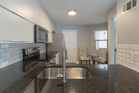 Copropriété à vendre à Orlando, Floride: 2 chambres, 114.27 m2 № 2388331 - photo 5