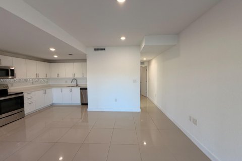 Touwnhouse à vendre à Homestead, Floride: 4 chambres, 129.88 m2 № 2025373 - photo 4