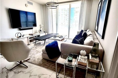 Condominio en venta en Sunny Isles Beach, Florida, 2 dormitorios, 141.58 m2 № 2029515 - foto 13