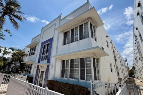 Condo à Miami Beach, Floride, 1 chambre  № 1935144