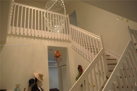 Casa en alquiler en Weston, Florida, 5 dormitorios, 273.23 m2 № 1971020 - foto 17