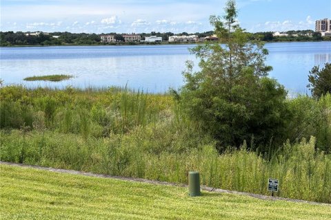 Townhouse in Orlando, Florida 3 bedrooms, 192.12 sq.m. № 1829157 - photo 5