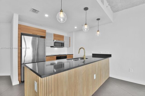 Copropriété à vendre à Miami, Floride: 2 chambres, 109.72 m2 № 1950015 - photo 24