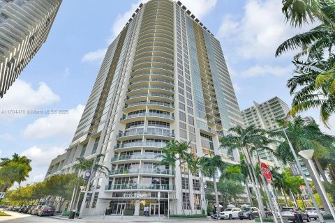 Copropriété à vendre à Miami, Floride: 2 chambres, 109.72 m2 № 1950015 - photo 3