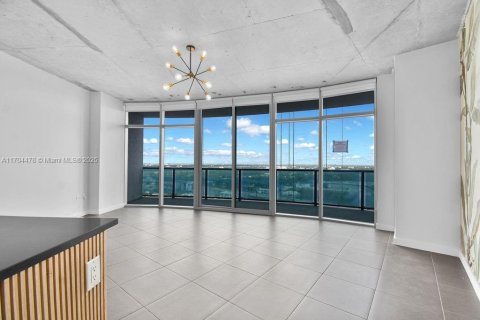 Copropriété à vendre à Miami, Floride: 2 chambres, 109.72 m2 № 1950015 - photo 13