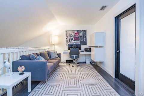 Купить таунхаус в Дирфилд-Бич, Флорида 3 спальни, 135.82м2, № 2048592 - фото 17