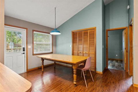 House in Homosassa, Florida 3 bedrooms, 199 sq.m. № 1798002 - photo 21