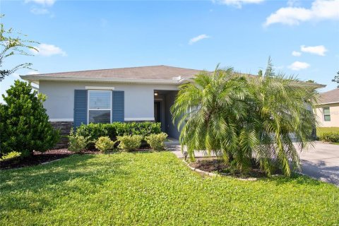 House in TIVOLI RESERVE in Davenport, Florida 4 bedrooms, 161.28 sq.m. № 1856224 - photo 1