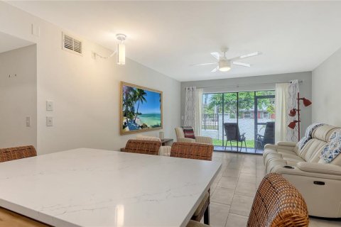 Condominio en venta en Sarasota, Florida, 2 dormitorios, 72.84 m2 № 1841691 - foto 13