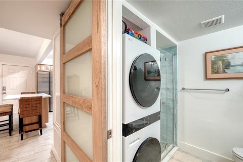 Condominio en venta en Sarasota, Florida, 2 dormitorios, 72.84 m2 № 1841691 - foto 21