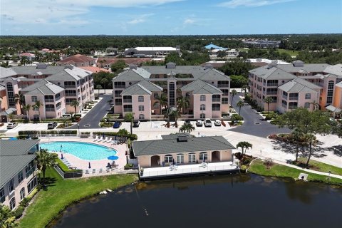 Condo in Venice, Florida, 3 bedrooms № 2199458