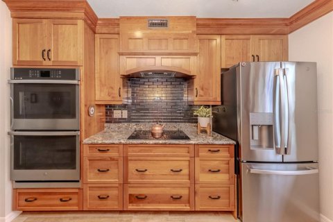 Condo in Venice, Florida, 3 bedrooms № 2199458 - photo 13
