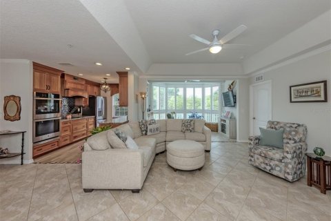 Condo in Venice, Florida, 3 bedrooms № 2199458 - photo 7