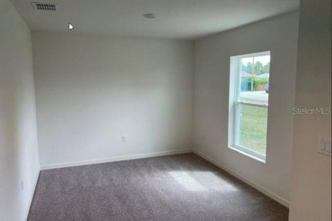 House in Palm Coast, Florida 3 bedrooms, 144.18 sq.m. № 1723873 - photo 2