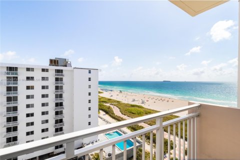 Condominio en venta en Miami Beach, Florida, 37.81 m2 № 1955861 - foto 3