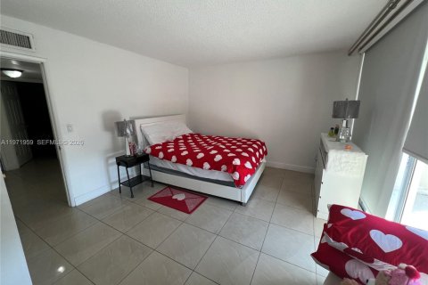 Купить кондоминиум в Майами, Флорида 3 спальни, 149.57м2, № 2034093 - фото 11