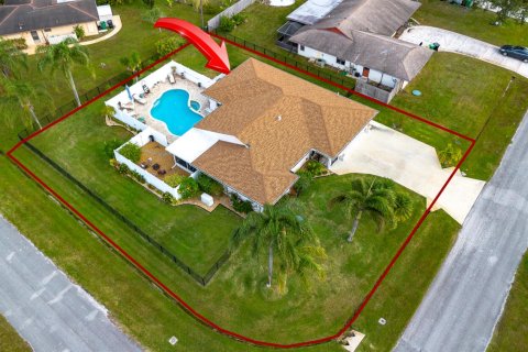 Villa ou maison à Port St. Lucie, Floride 3 chambres, 205.31 m2 № 2356933